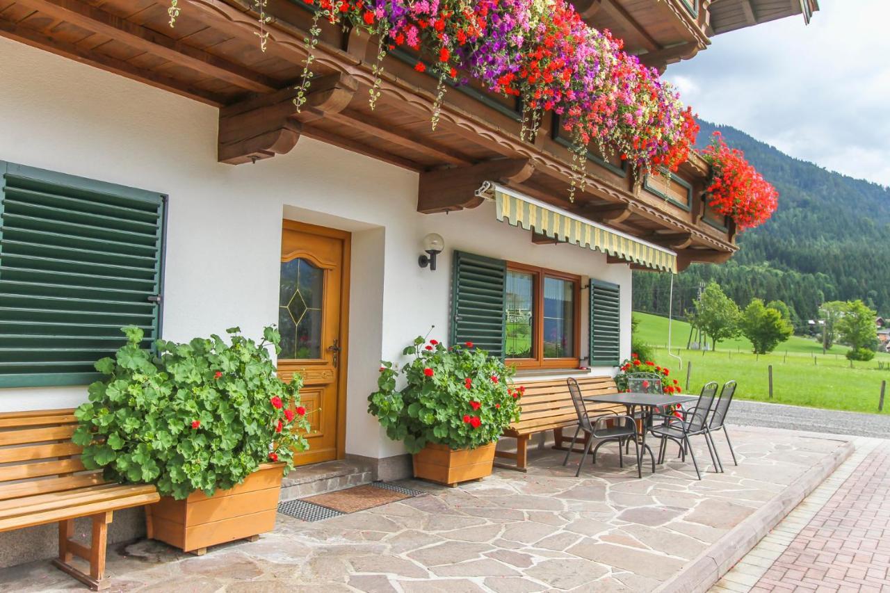 Schneiderbauer Bed and Breakfast Waidring Buitenkant foto