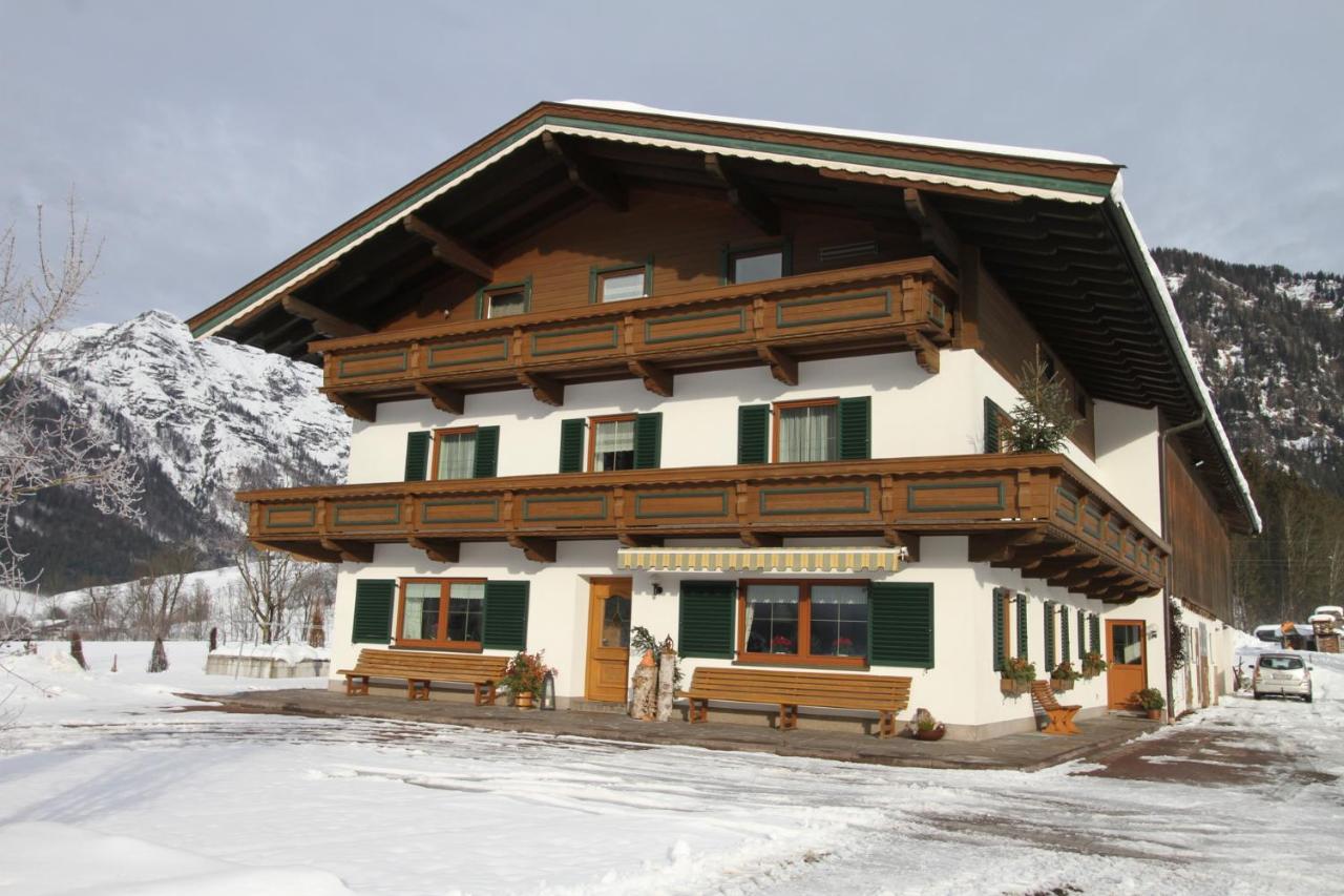 Schneiderbauer Bed and Breakfast Waidring Buitenkant foto
